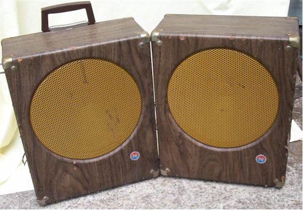 Newcomb Portable Speakers