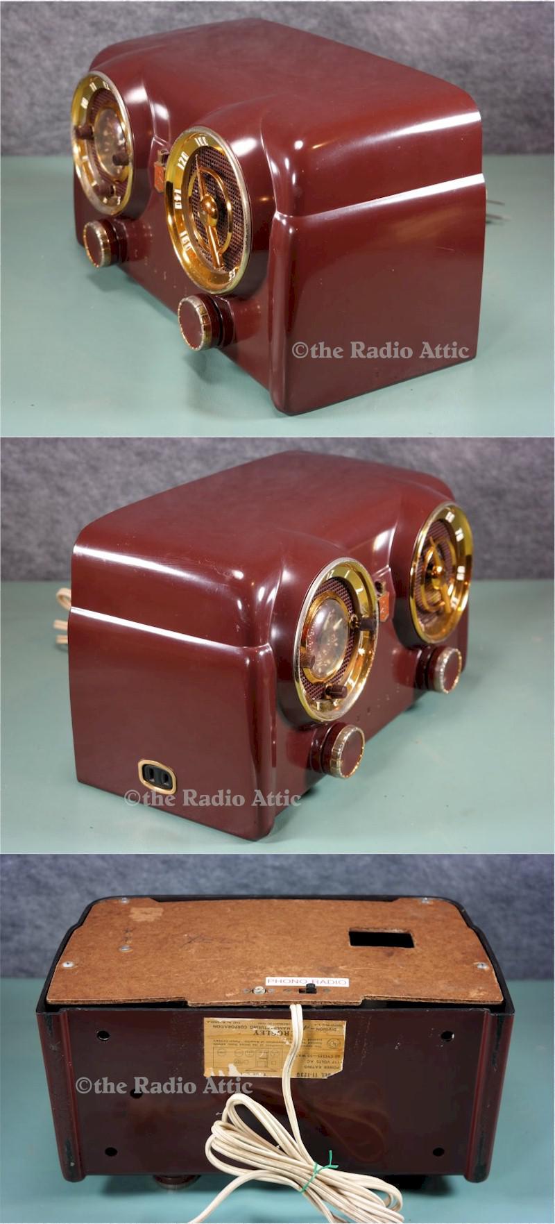 Crosley 11-123U "Dashboard" Clock Radio (1951)