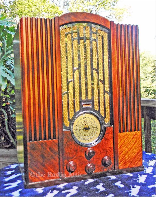 Zenith 835 (1935)