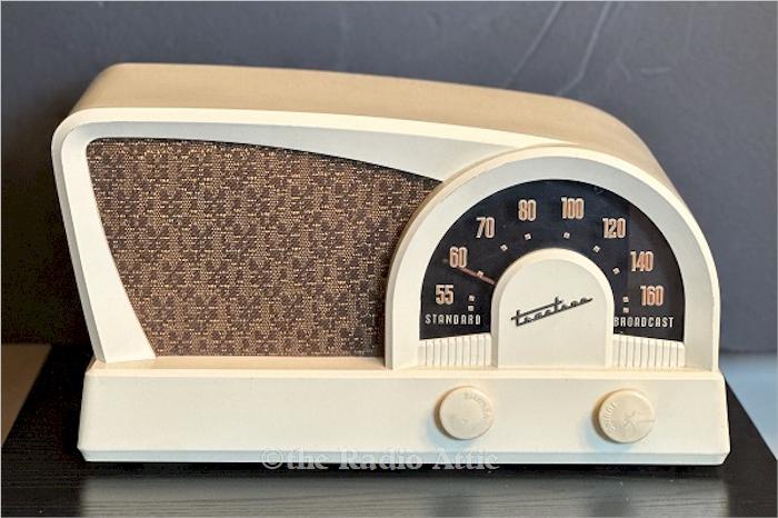 Truetone D-2018 "Boomerang" (1950)