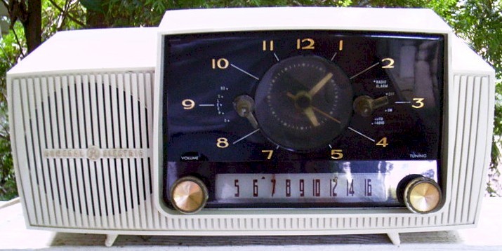 General Electric C-430A Clock Radio (1958)