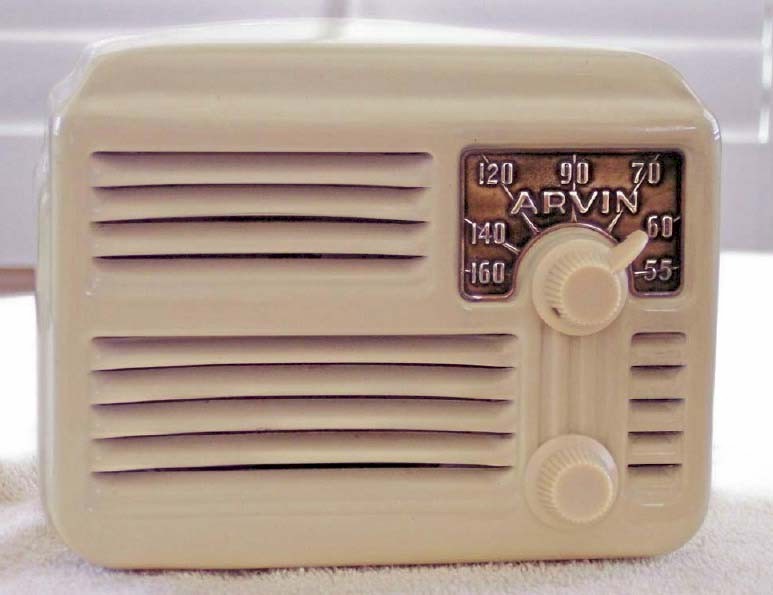Arvin 444A Metal Midget (1946)