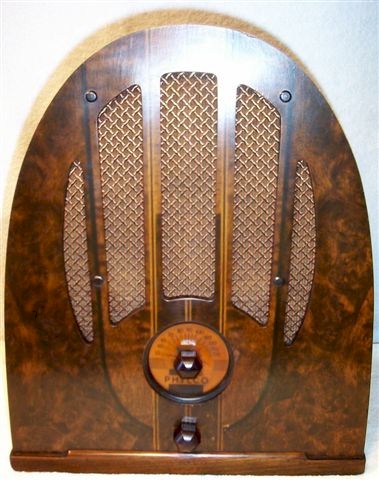 Philco 37-84 (1937) Cathedral