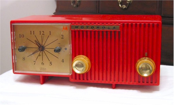 Motorola 56CS Clock Radio (1956)