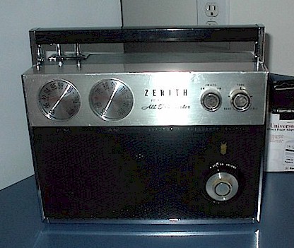Zenith 2000 Trans-Oceanic (1959)