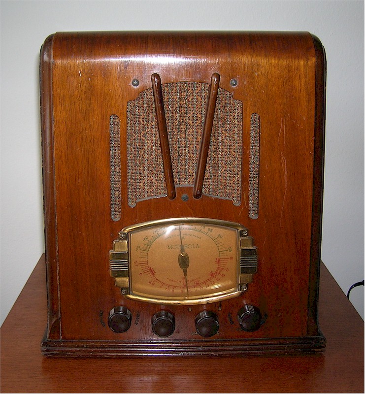 Motorola 5T Tombstone (1937)