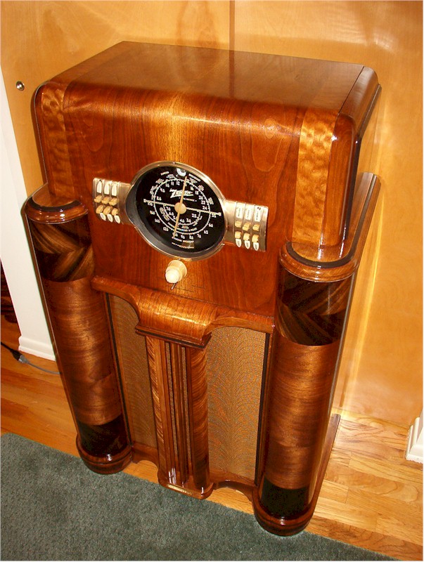 Zenith 7-S-363 Console (1939)