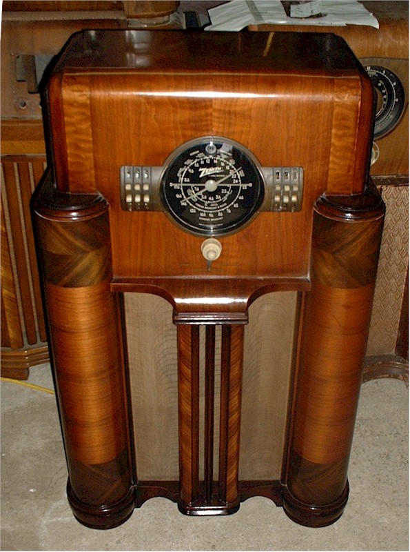 Zenith 7-S-363 Console