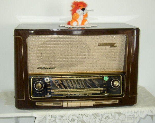 Grundig 4035, 3-D Klang