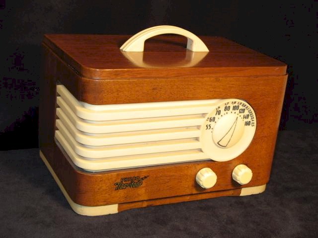 Philco PT-43