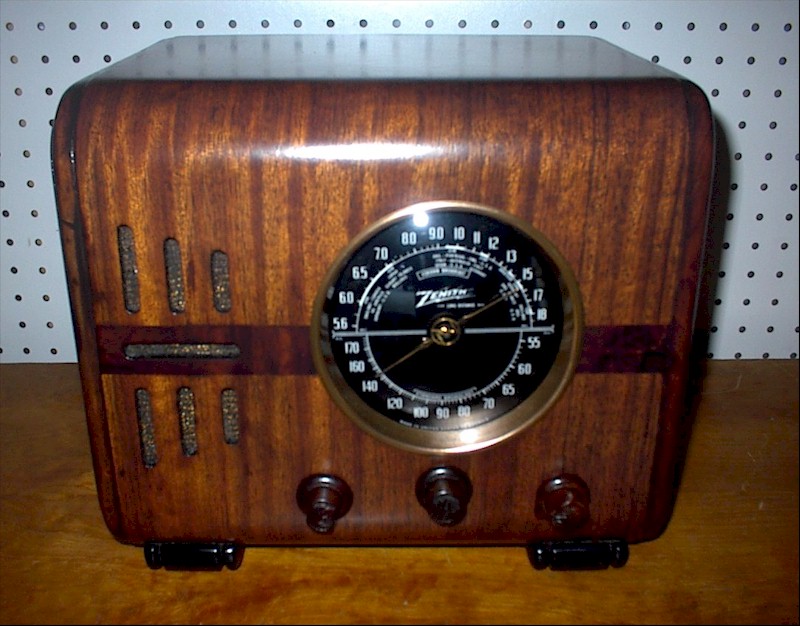 Zenith 5-S-218 Cube (1938)