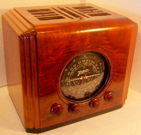 Zenith 5-S-126 Cube (1936)