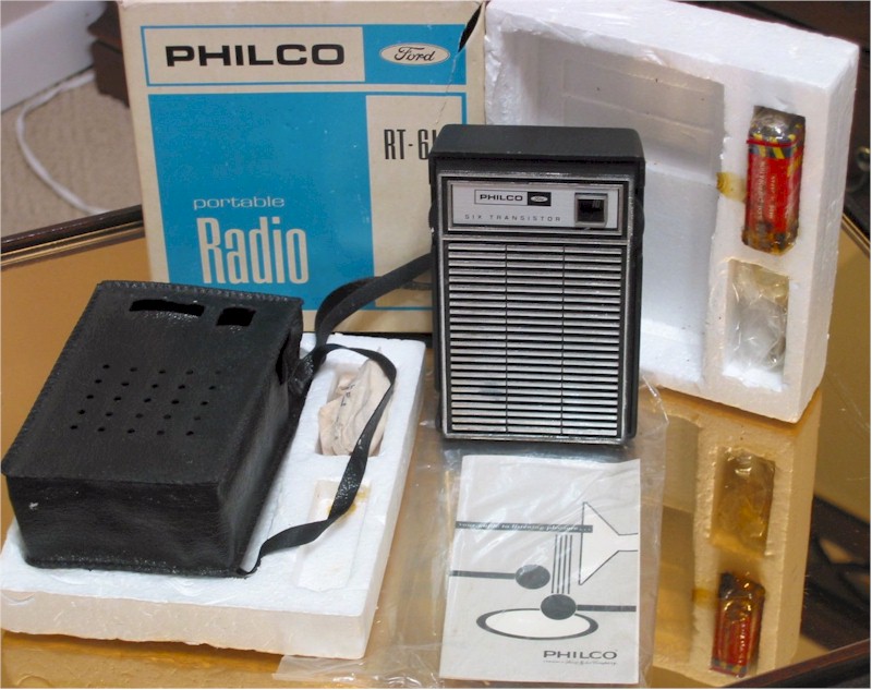 Philco RT-611 Transistor (1970s)
