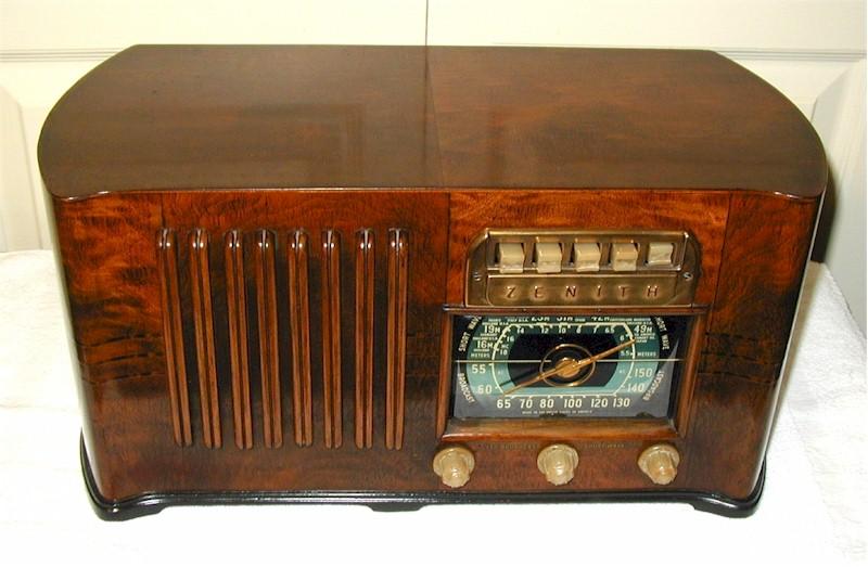 Zenith 6-S-528 (1941)