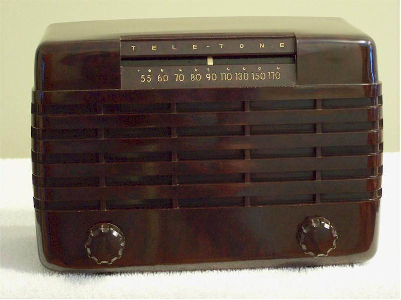 Tele-Tone 135 "Dynamite" (1947)