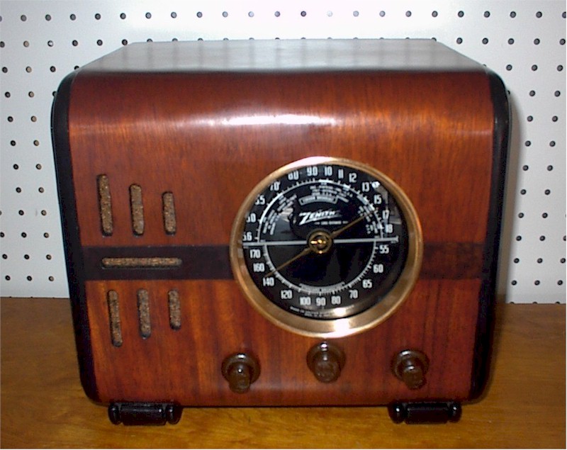 Zenith 5-S-218 Cube (1938)