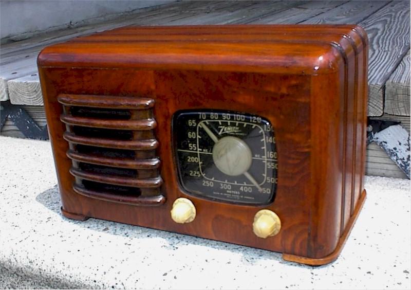 Zenith 6-D-525 (1942)