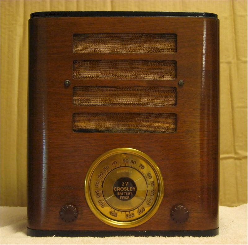 Crosley 527 Tombstone (1937)