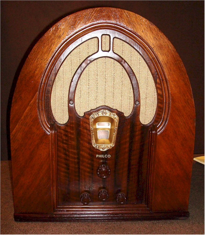 Philco 91B Grand Cathedral (1932)