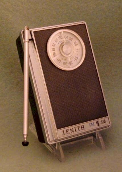 Zenith Royal 25 (1966)