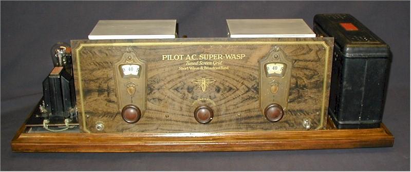 Pilot AC Super-Wasp K-115 with Amplifier & Power Supply (1928)