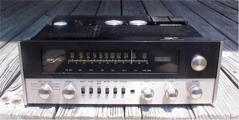 McIntosh 1700 Stereo Amplifier Receiver (1967)
