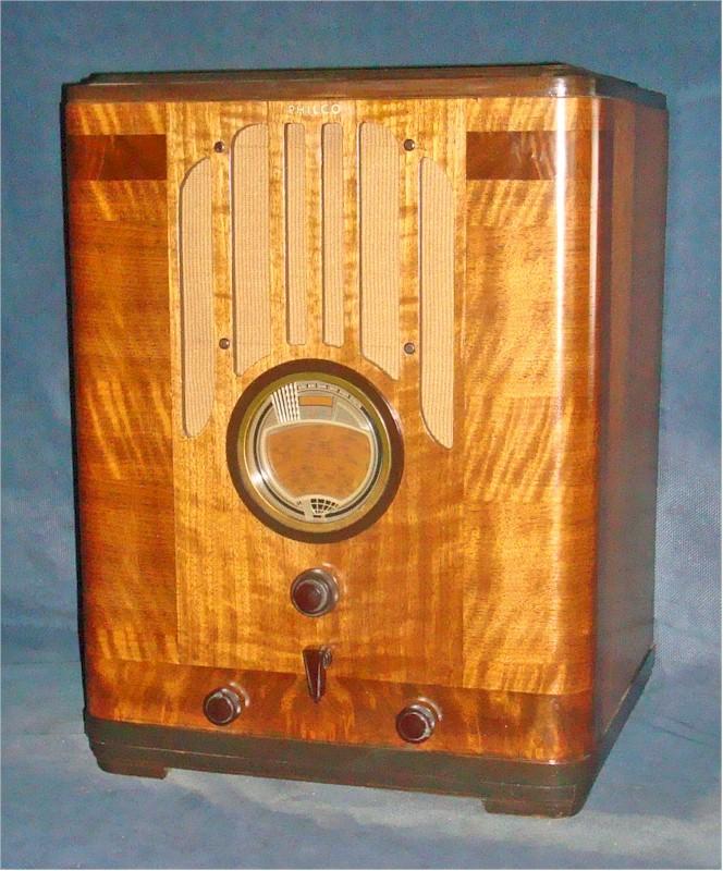 Philco Radio 38-2670 Tombstone (1938)