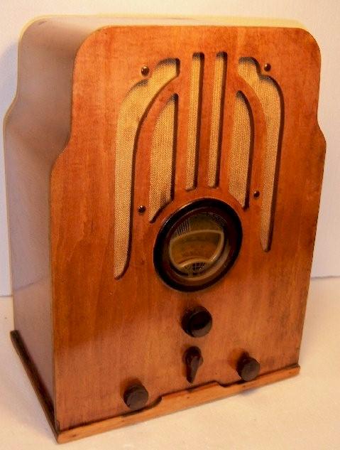 Philco 610 Tombstone (1937)