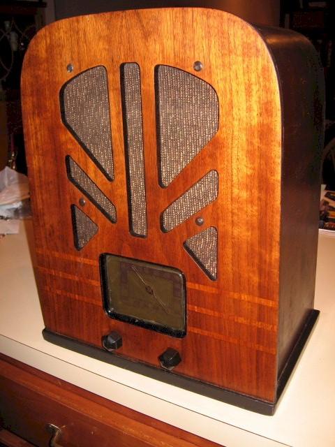 Philco 38-93 Tombstone