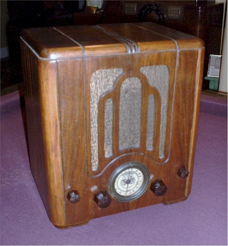 Crosley 515 Mini Tombstone (1934)