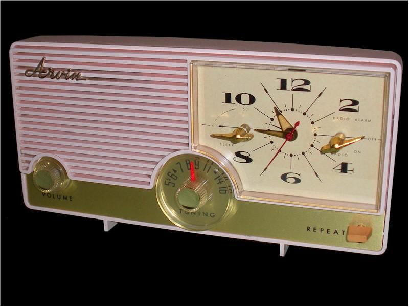 Arvin 5583 Clock Radio (1958)