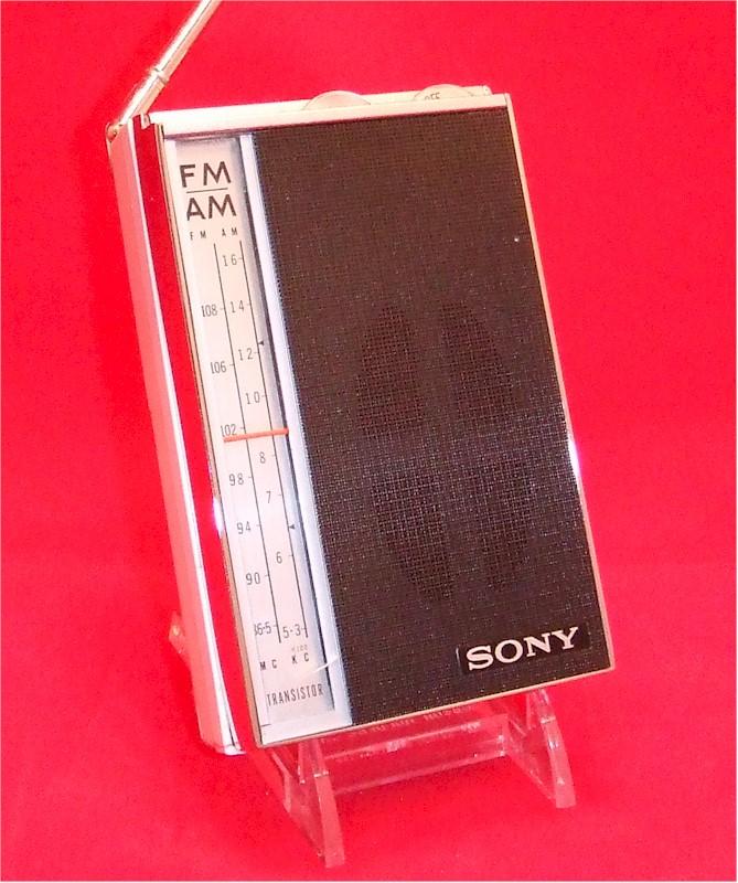 Sony TFM-825 Pocket Transistor