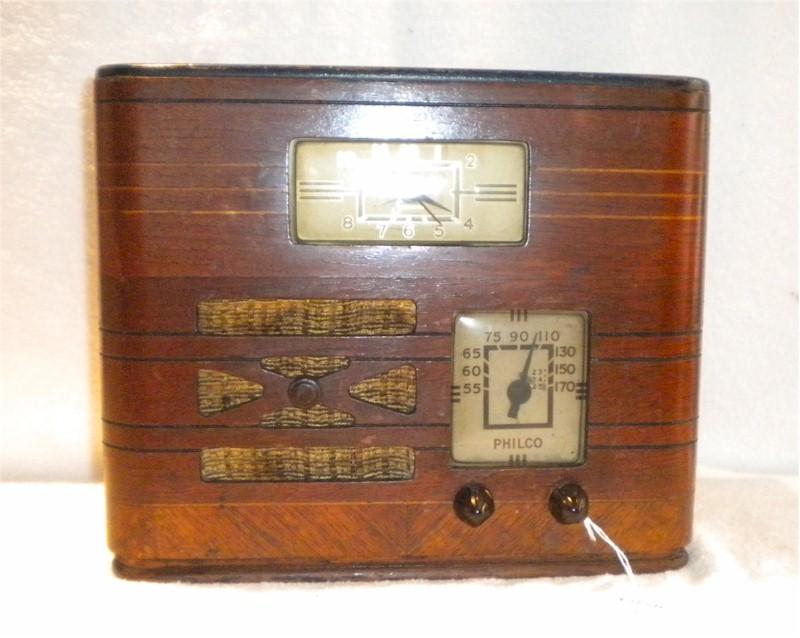 Philco Radio with Sessions Clock