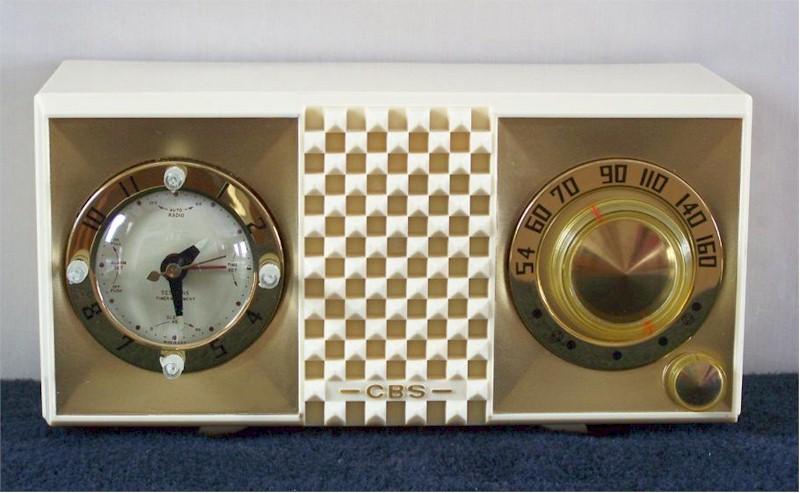 CBS 5440 Clock Radio (1956)