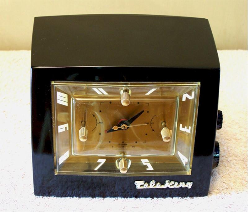 TeleKing RKC54 Clock Radio (1954)