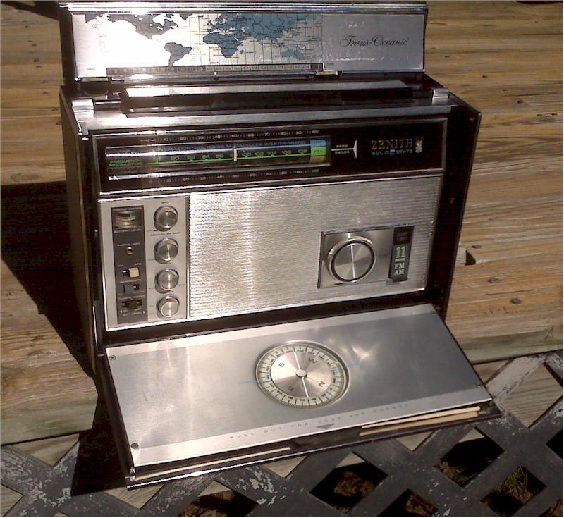 Zenith Trans-Oceanic 7000-1 (1971)