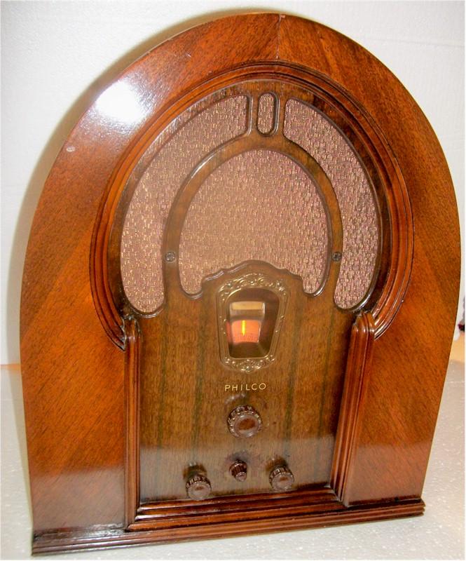 Philco 71B Cathedral (1932)