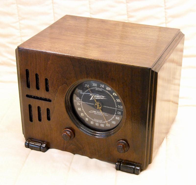 Zenith 5-R-216 Cube (1937)