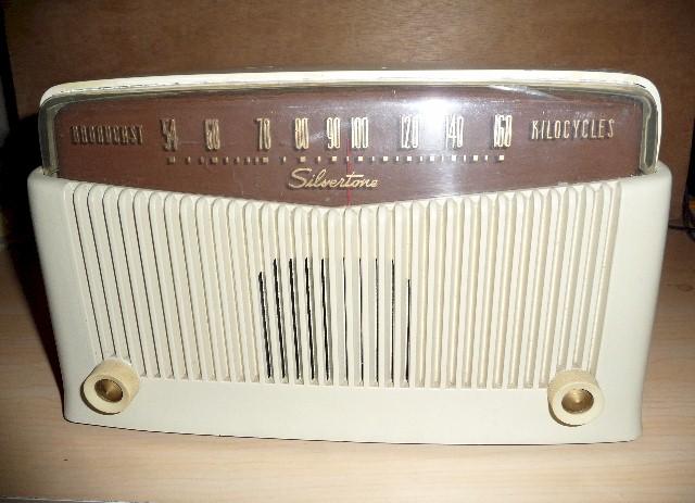 Silvertone 9006