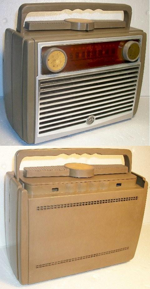 RCA 7-BX-8J "Globe Trotter" Portable (1957)