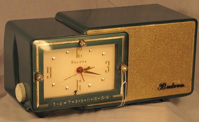 Bulova 100 Clock Radio (1957)