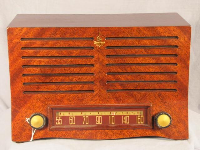 Emerson 702-B (1950?)