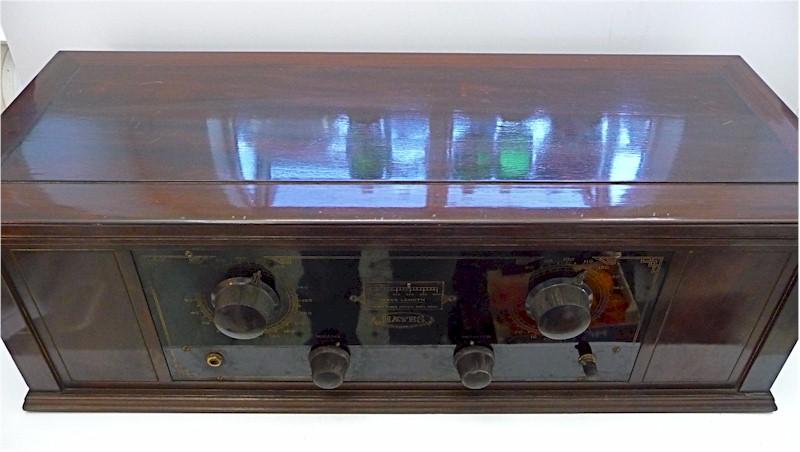 Hayes Radio Receiver