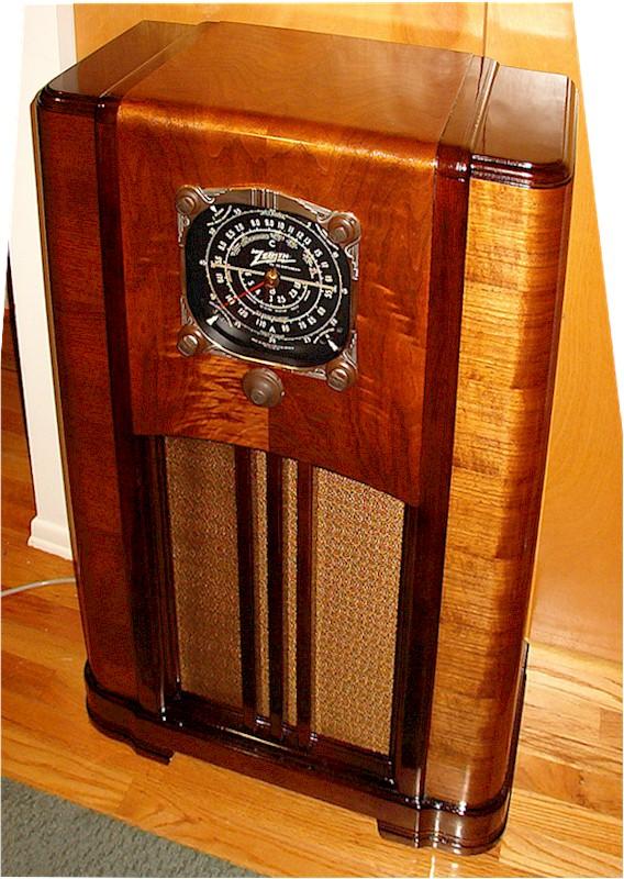 Zenith 6-S-152 Console (1937)