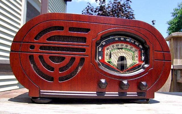 Unknown Plant A Radio (1937)