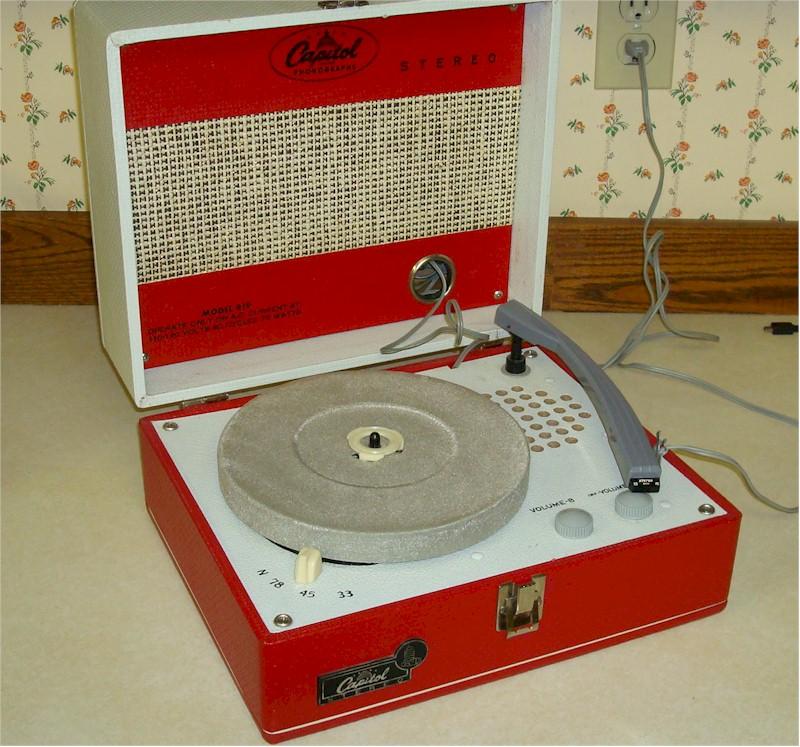 Capitol 919 Portable Phono (1960)