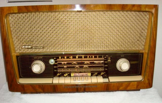 Grundig 3028