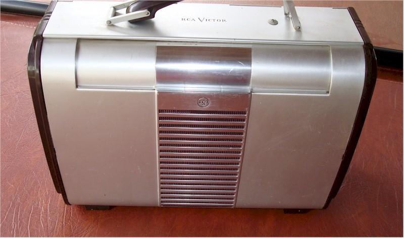 RCA 66BX "Globetrotter" (1946)