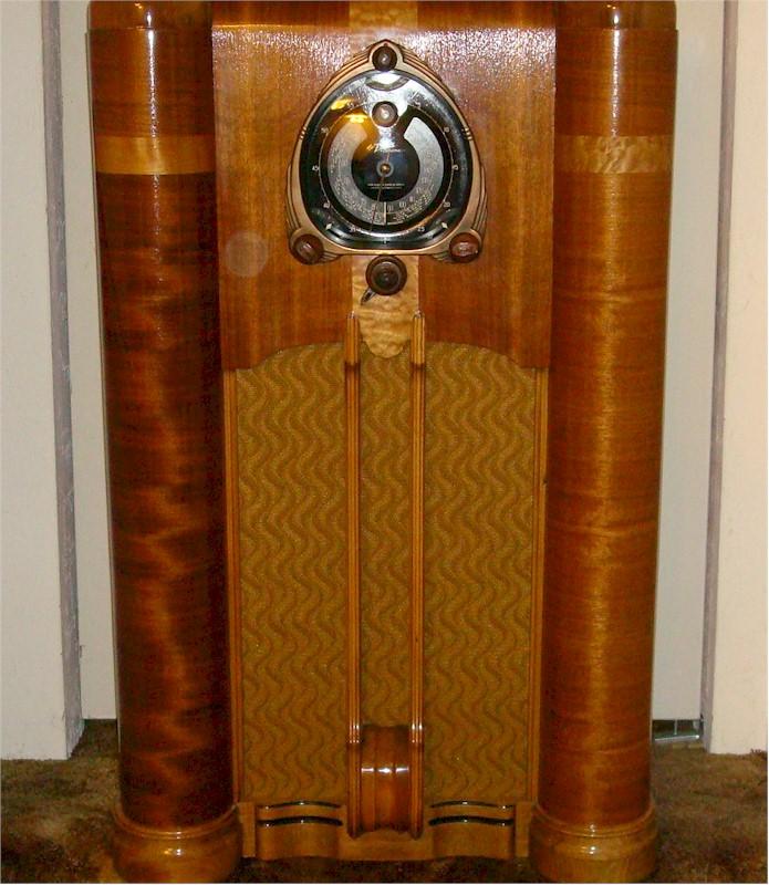 Zenith 9-S-262 Console (1938)