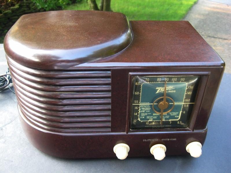 Zenith 6-D-512 "Beehive" (1941)